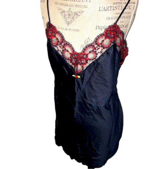Vintage Other - VINTAGE International Boutique by Undercover Wear Rose Lace Slip Dress L - BNWT